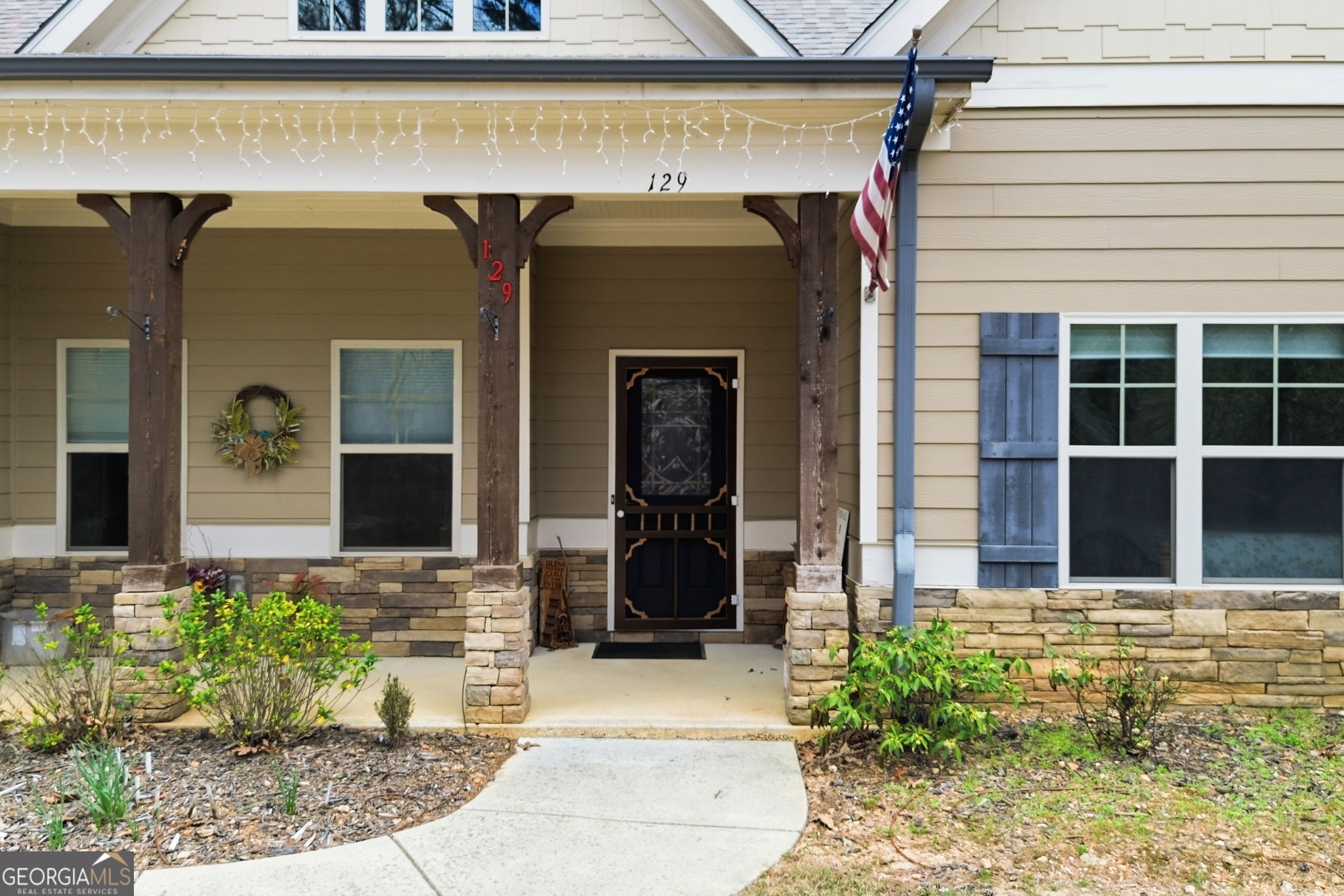 129 White Antelope Street Property Photo 2