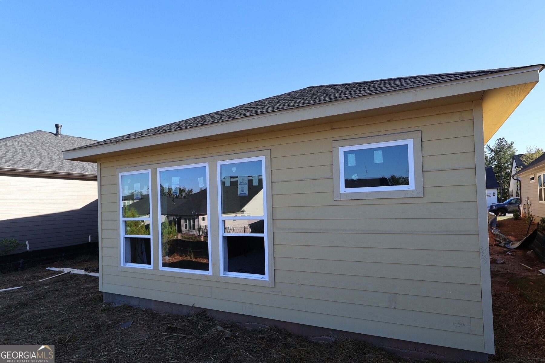 1037 Pine Bark Lane Property Photo 3