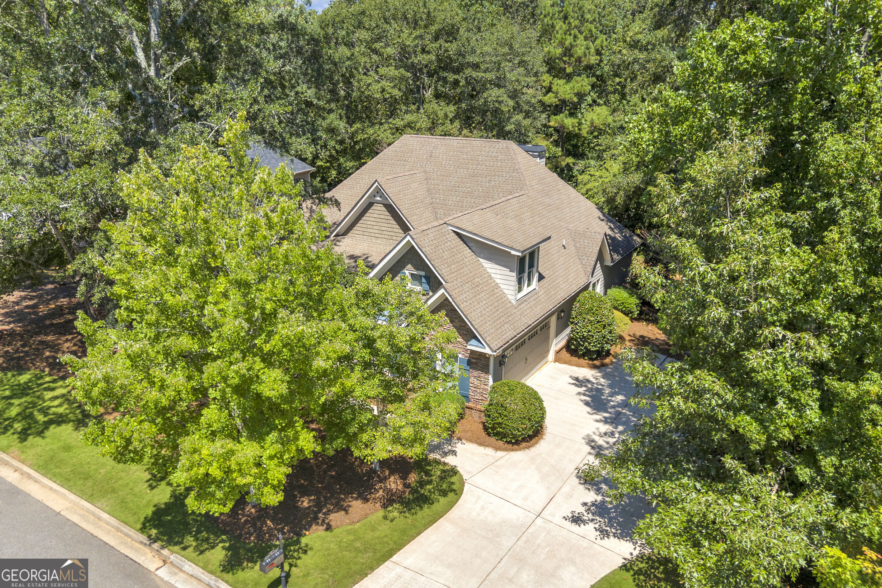 269 Falling Shoals Drive Property Photo 3