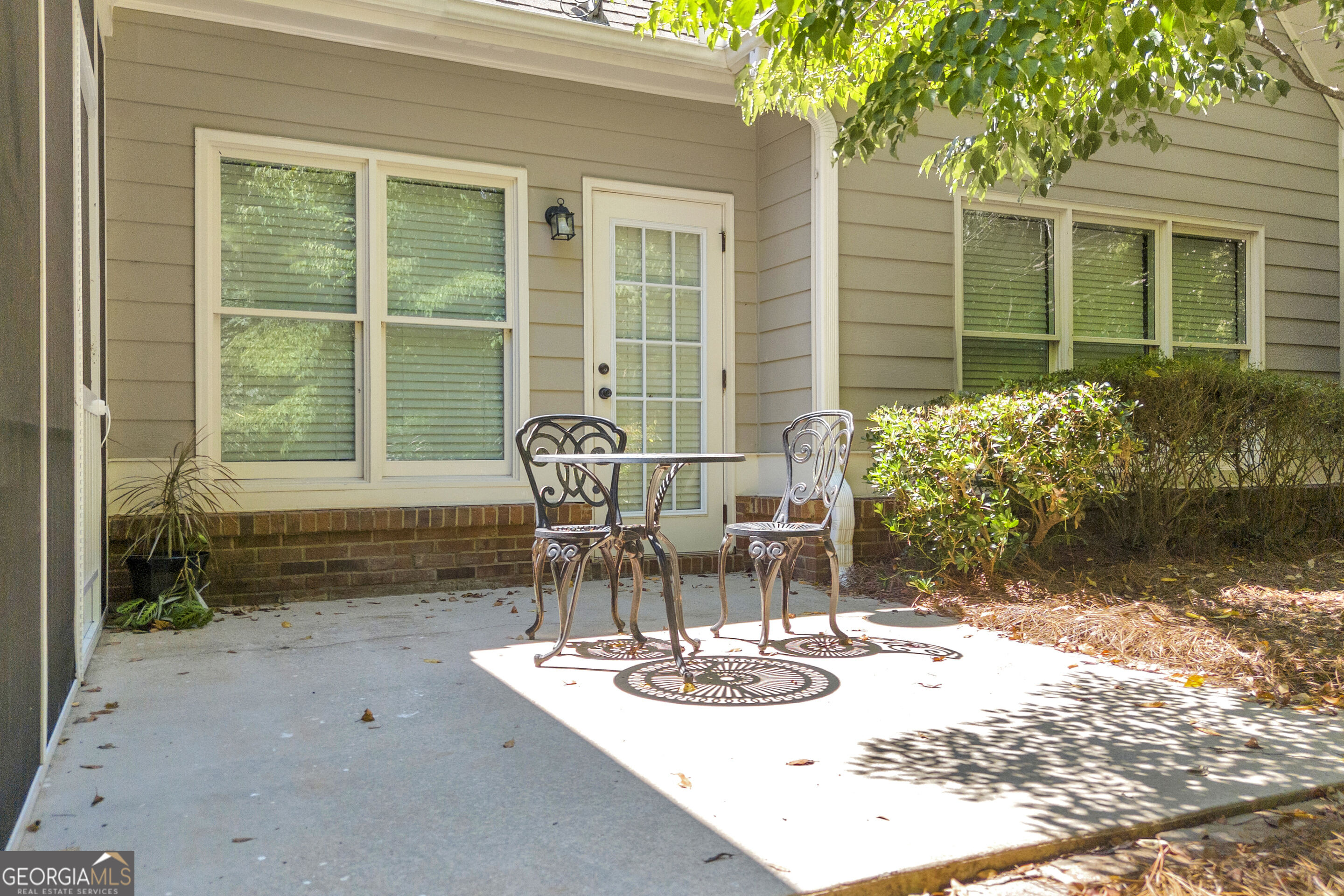 269 Falling Shoals Drive Property Photo 6