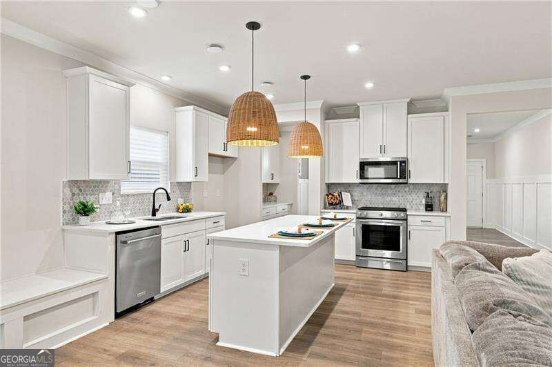 136 Ledgemont Way Property Photo 22