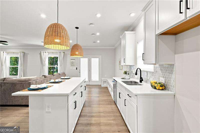 136 Ledgemont Way Property Photo 23
