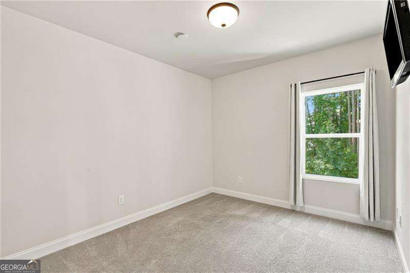 136 Ledgemont Way Property Photo 24