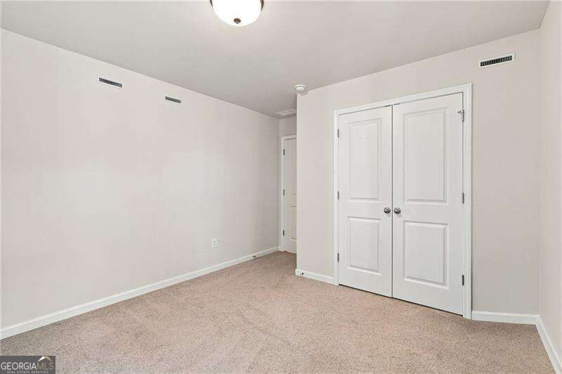 136 Ledgemont Way Property Photo 39