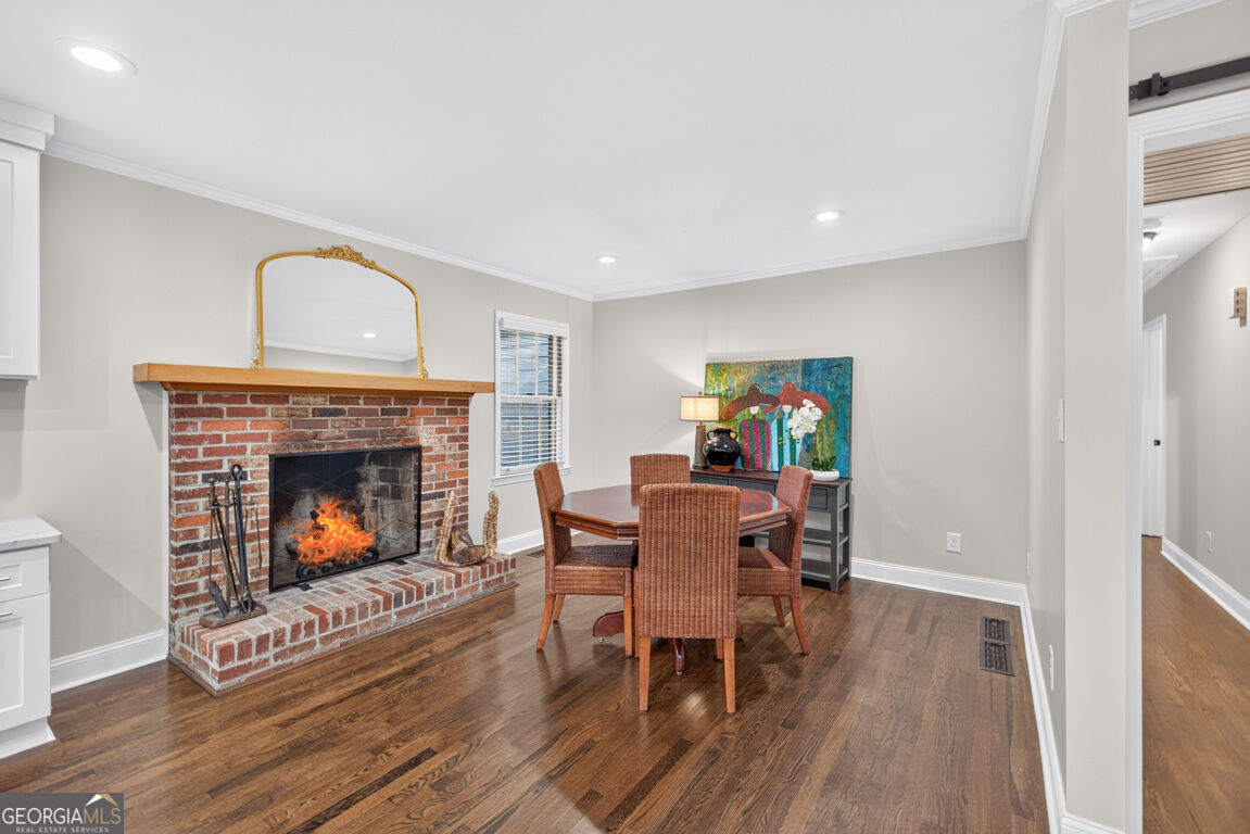 327 Dickson Drive Property Photo 19