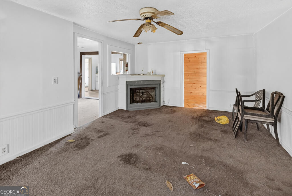 367 E Second Street Property Photo 5