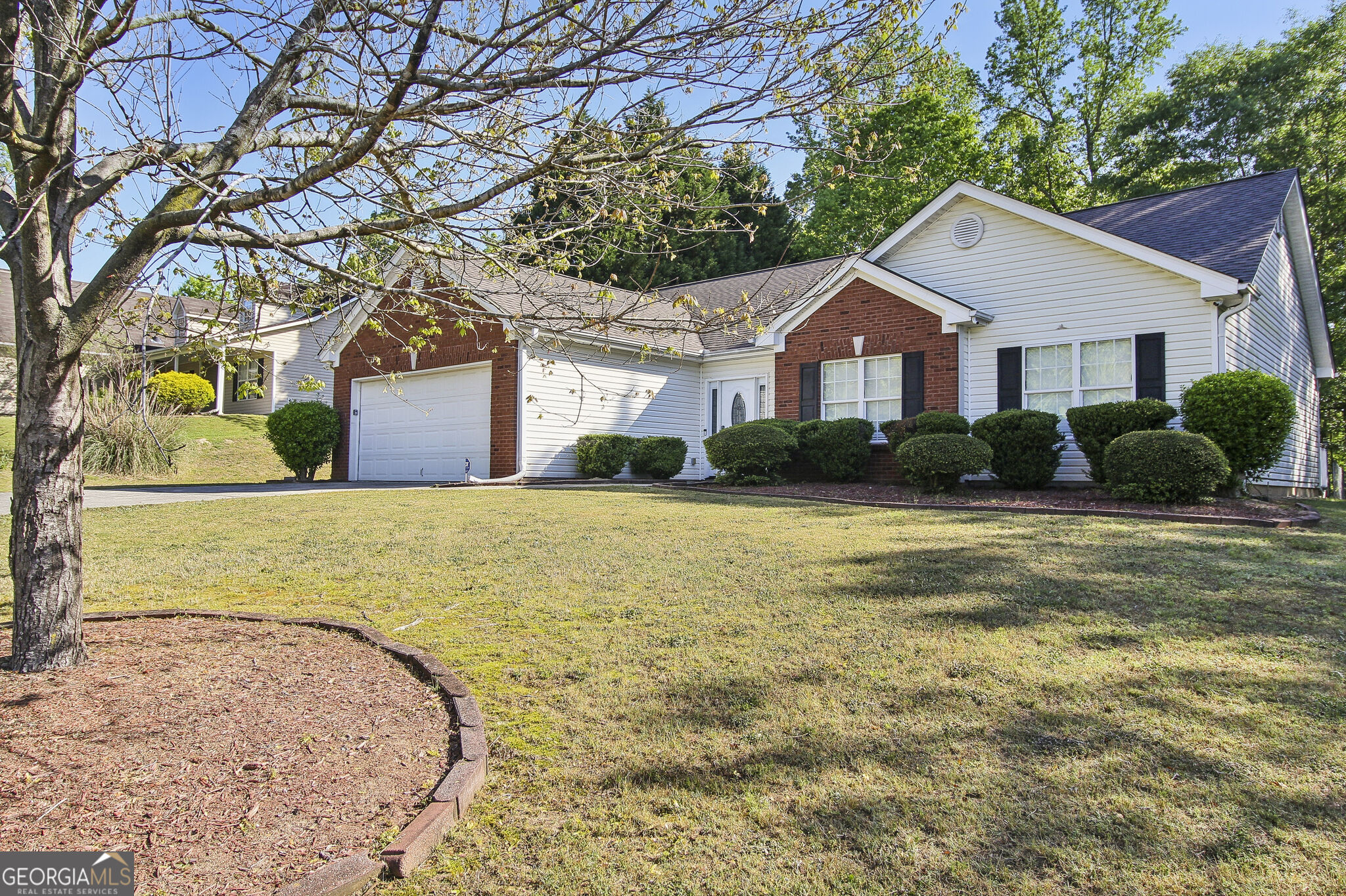 445 Sanford Creek Lane Property Photo 1