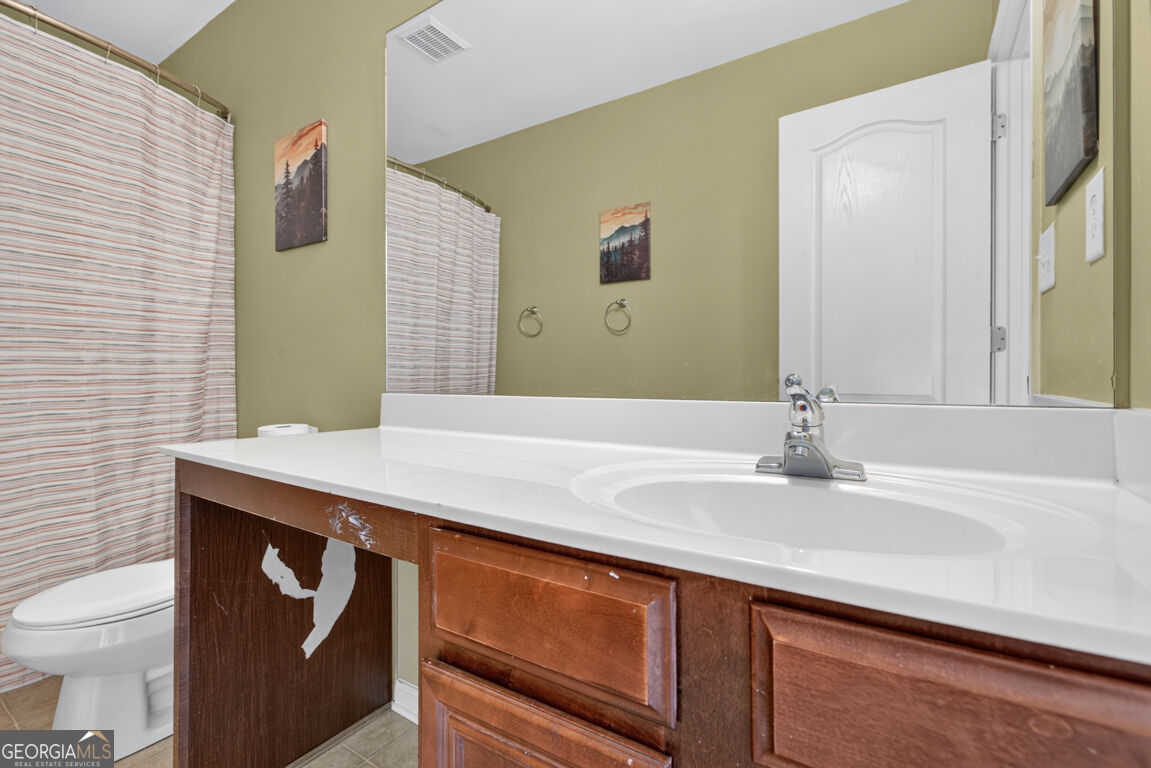 35 Amherst Drive Property Photo 18