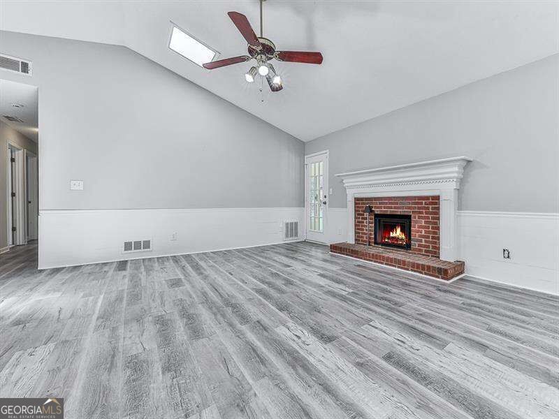 650 Radford Circle Property Photo 9