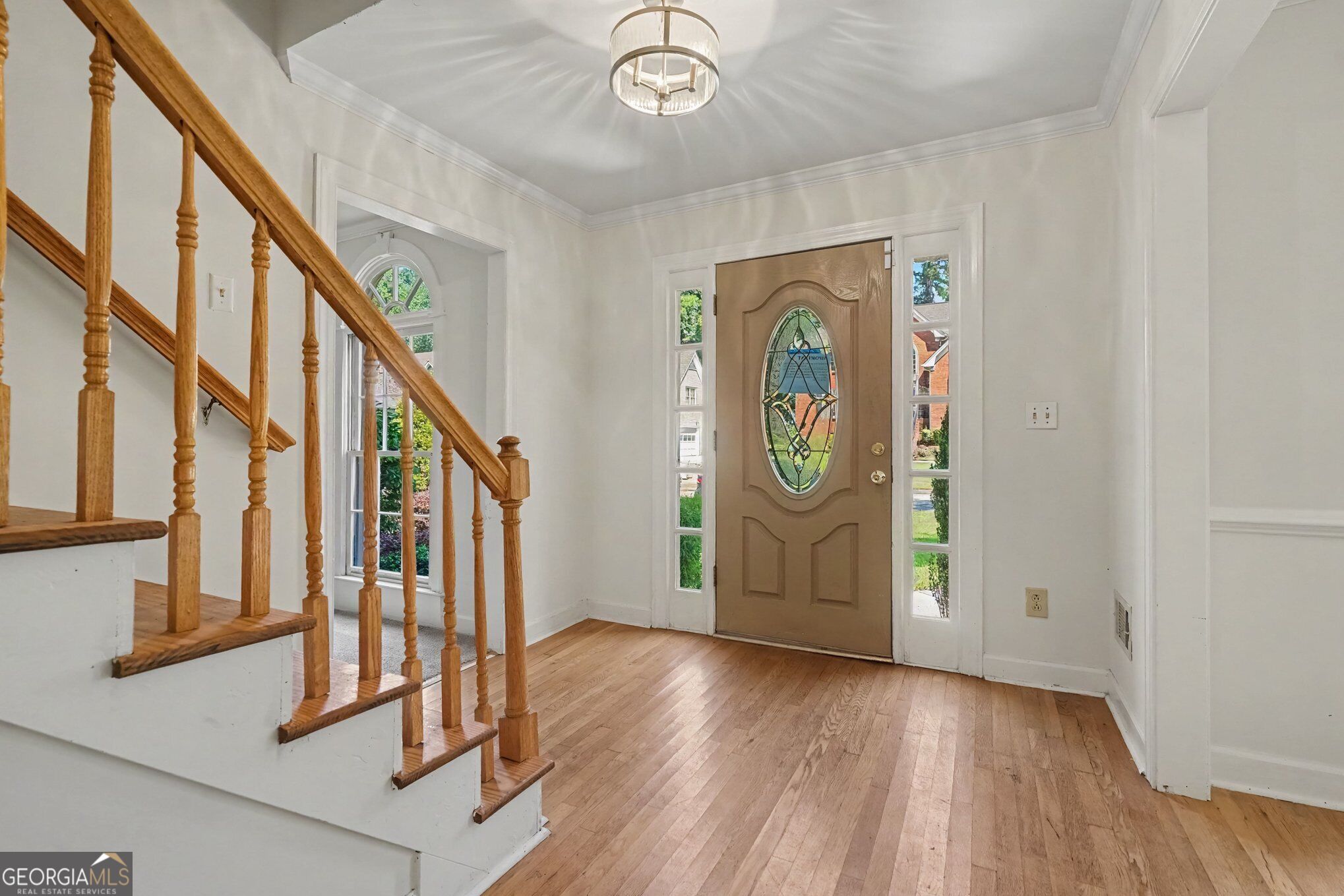 6317 Southland Forest Drive Property Photo 3