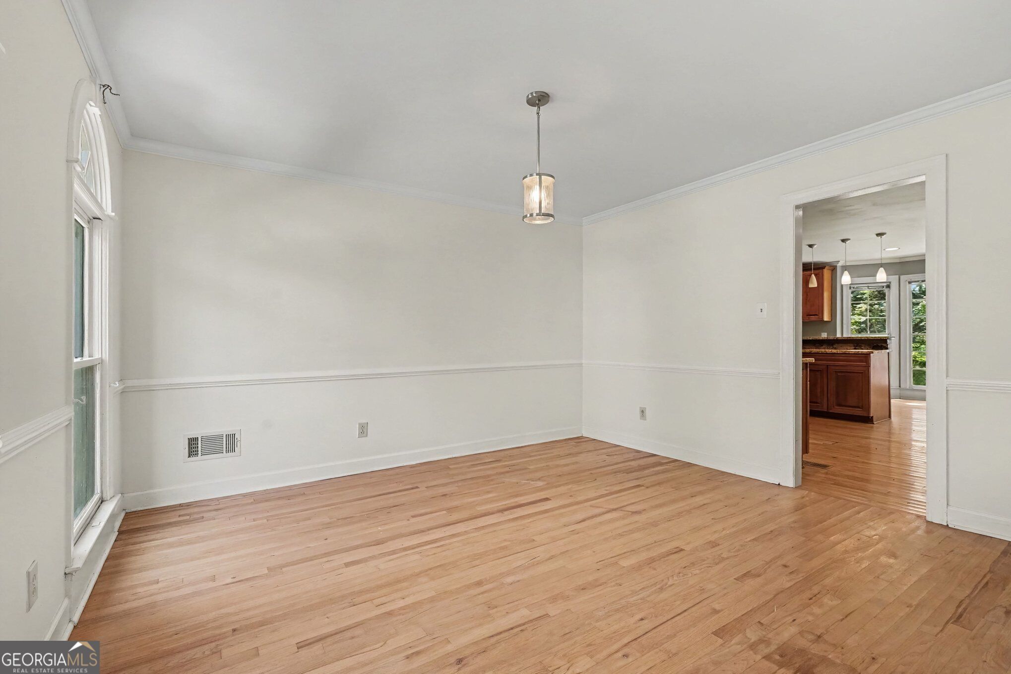 6317 Southland Forest Drive Property Photo 6