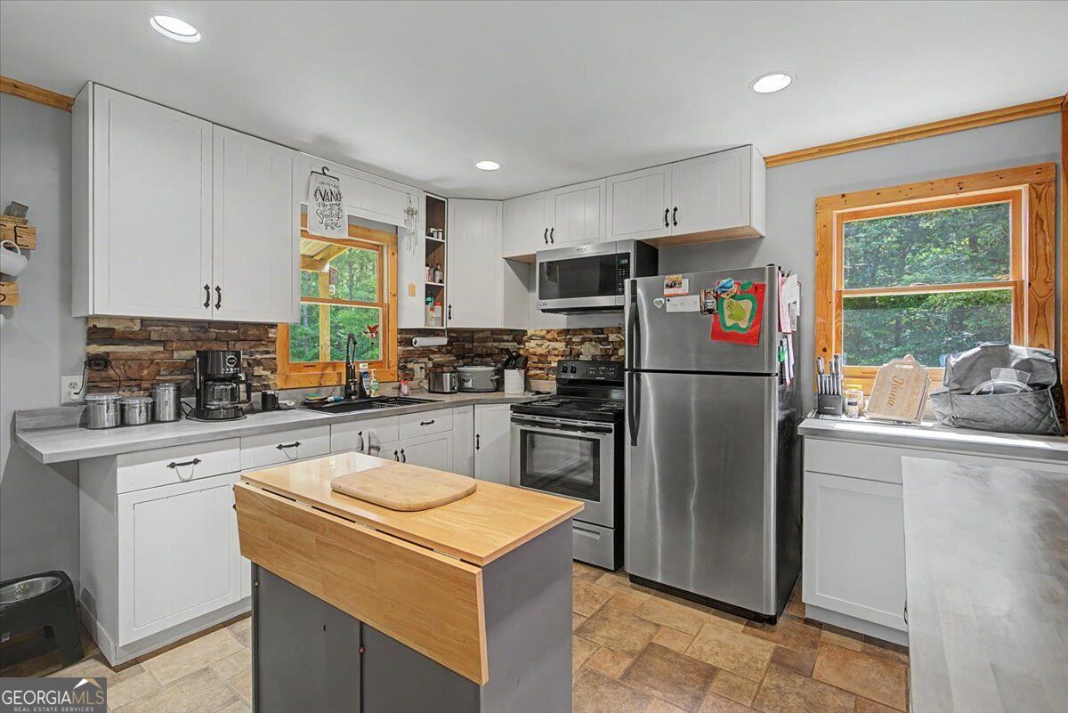 335 Dunn Road Se Property Photo 14