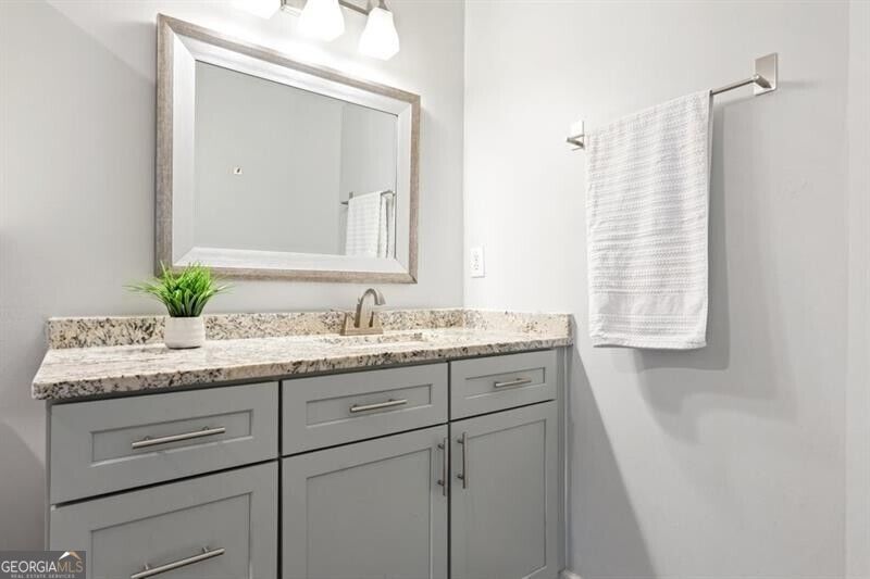 2000 Whitestone Place Property Photo 24