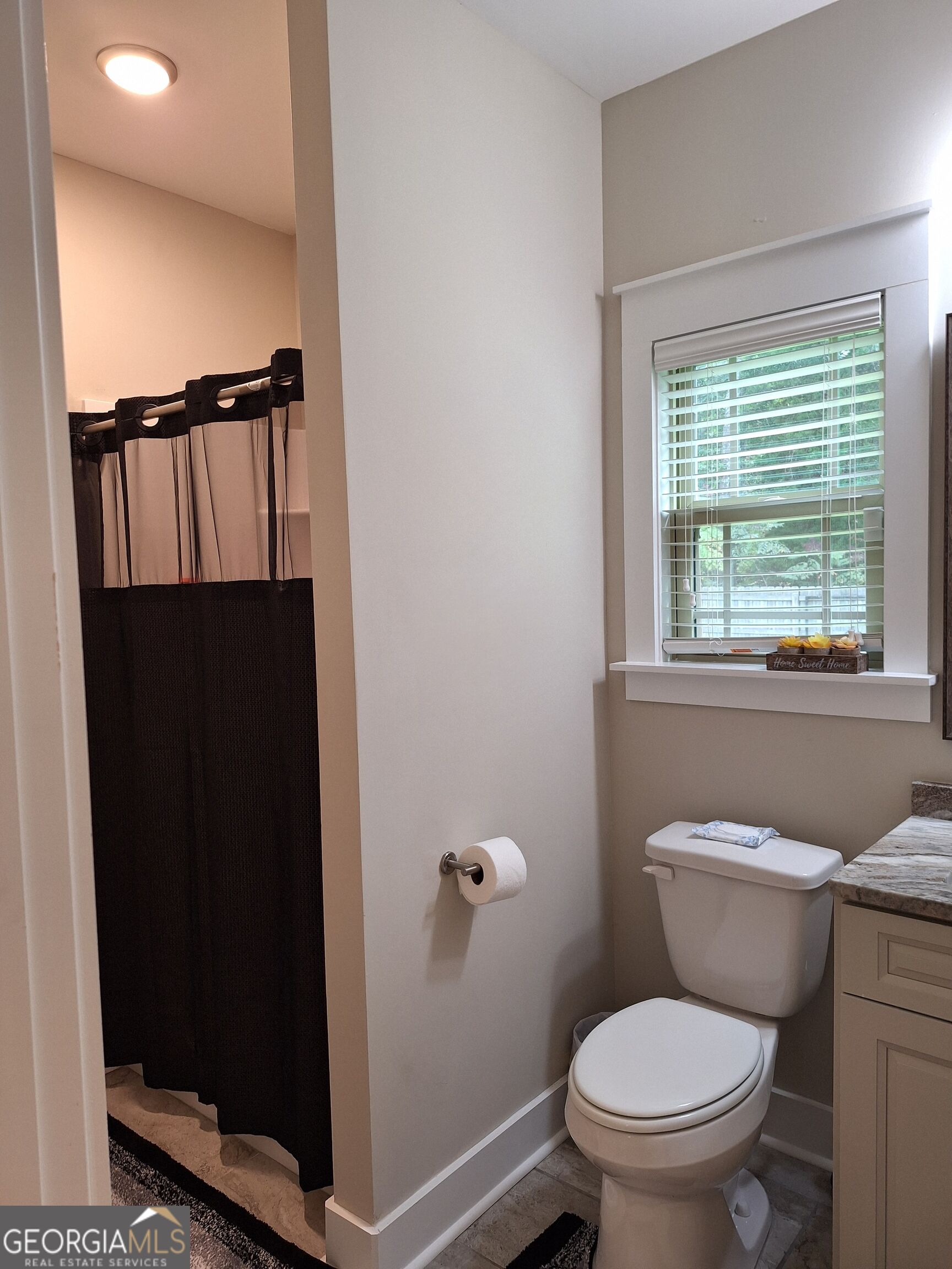 121 Windborne Court Property Photo 26