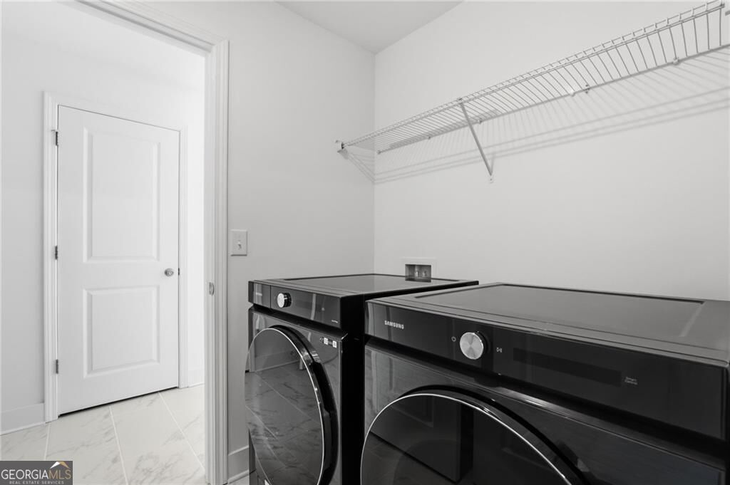 6410 Hawkins Manor Drive Property Photo 32