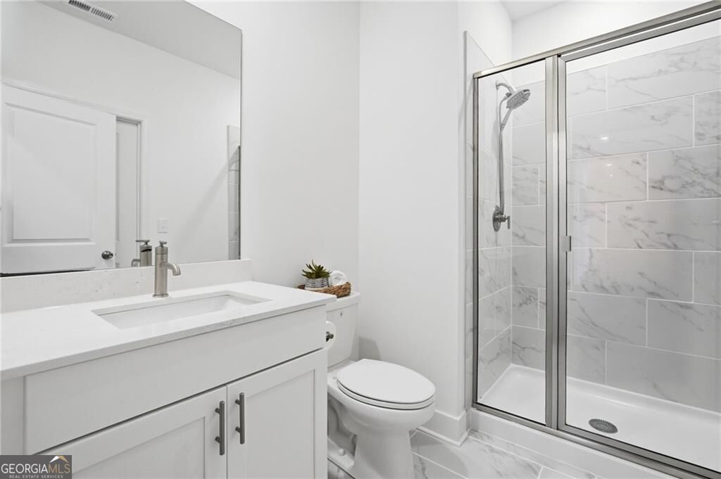 6410 Hawkins Manor Drive Property Photo 47