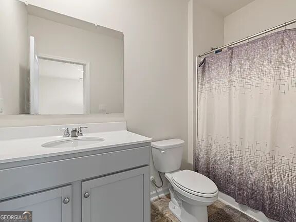 2725 Piper Drive Property Photo 12