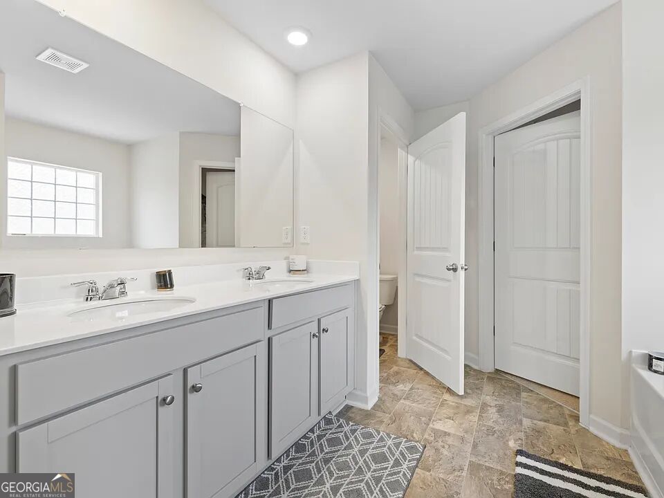 2725 Piper Drive Property Photo 15