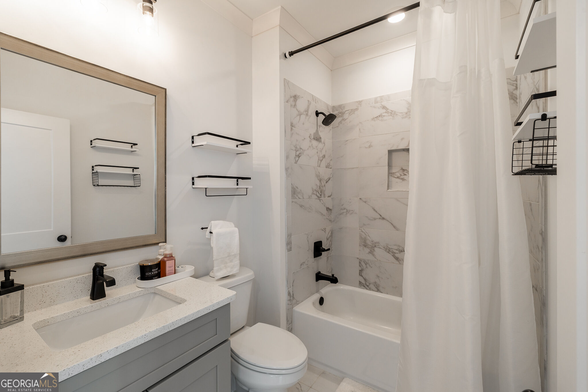 105 Red Bluff Drive Property Photo 33