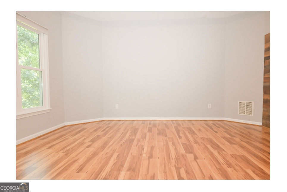 3885 Waterford Drive Property Photo 13