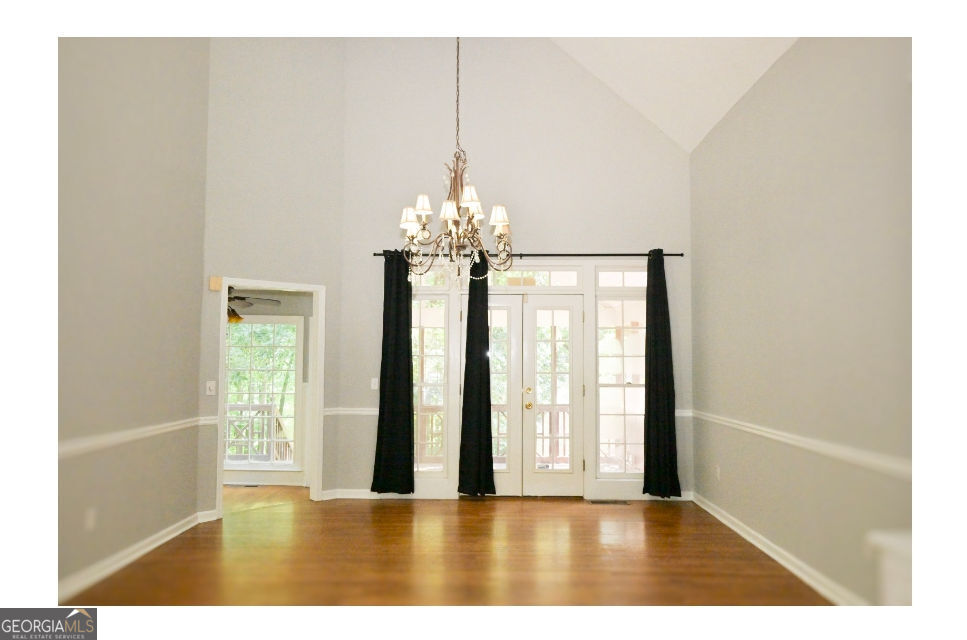 3885 Waterford Drive Property Photo 23