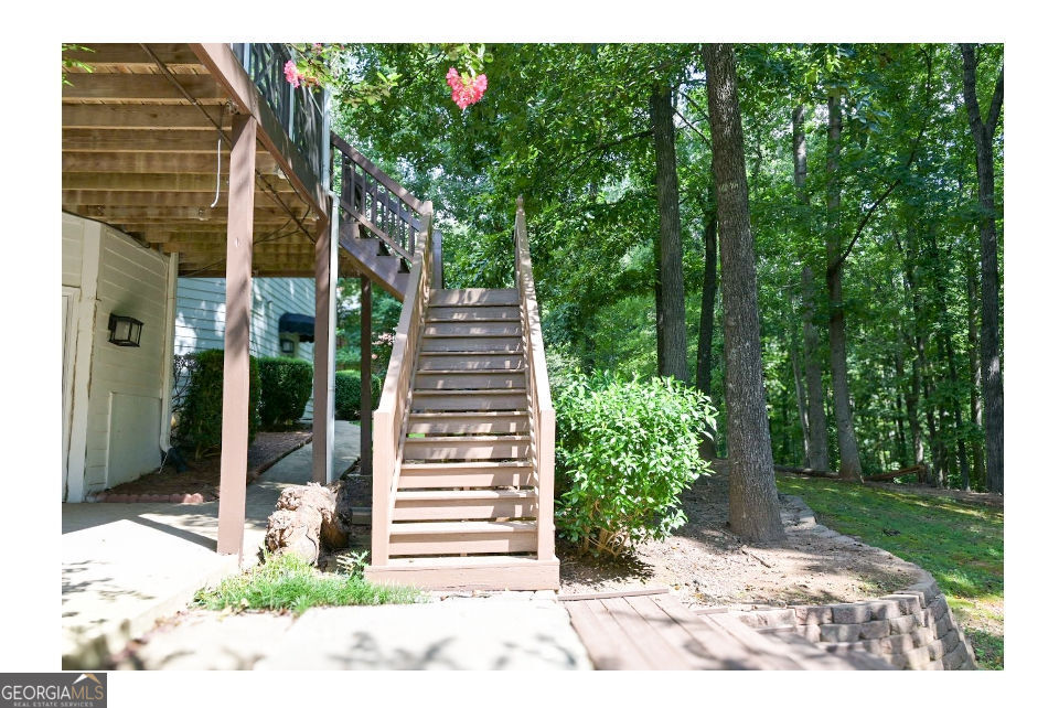 3885 Waterford Drive Property Photo 25