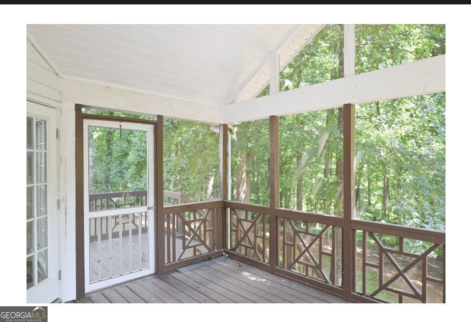 3885 Waterford Drive Property Photo 41