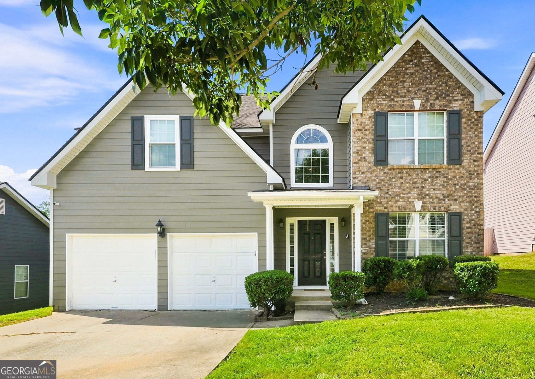 5655 Laurel Ridge Drive Property Photo 1