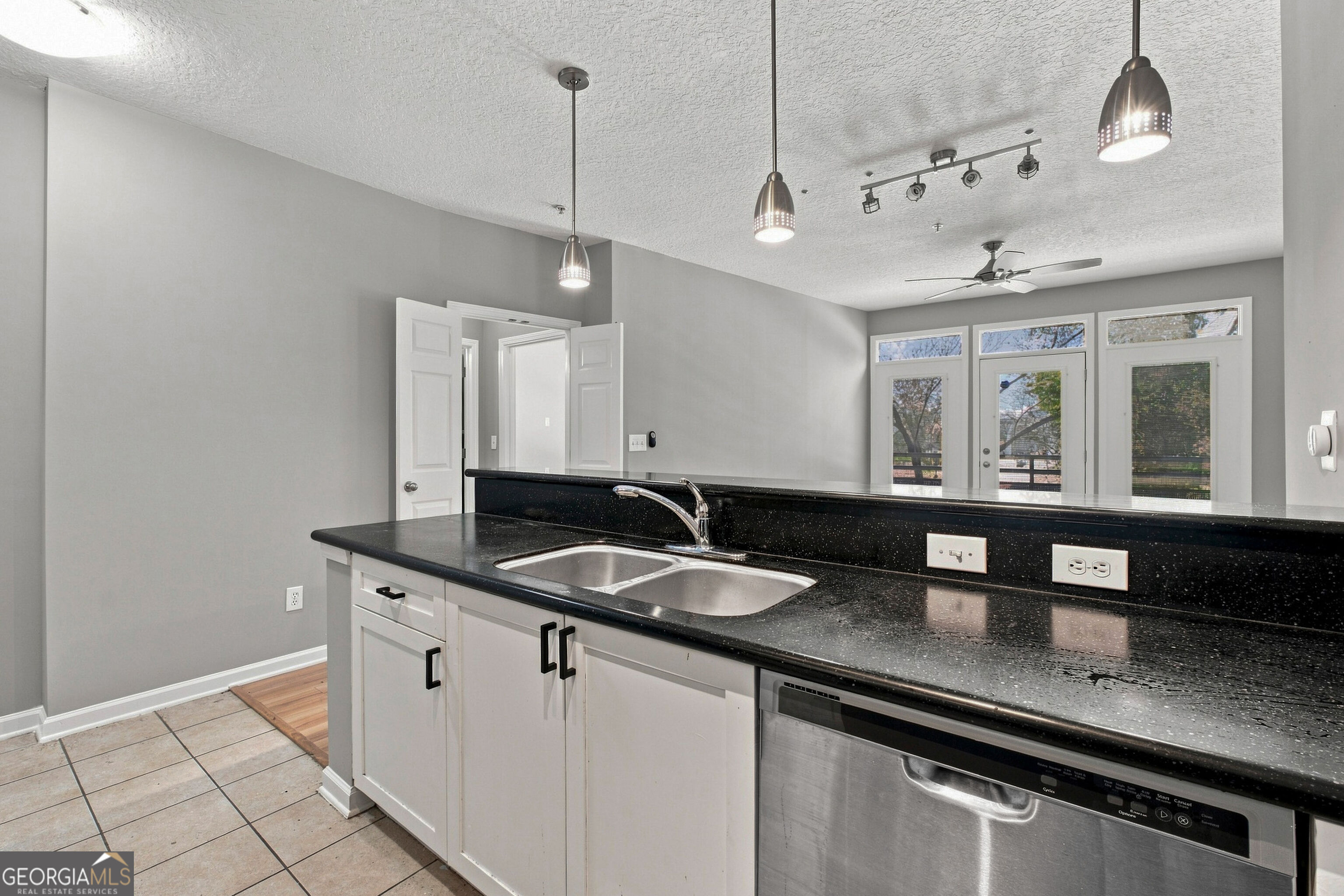 400 17th Street Nw # 1247 Property Photo 7