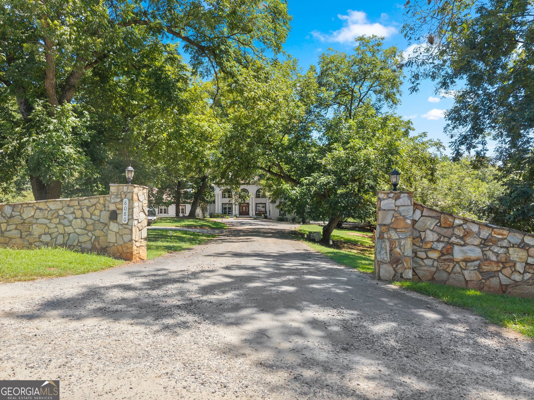 8080 Milford Road Property Photo 4