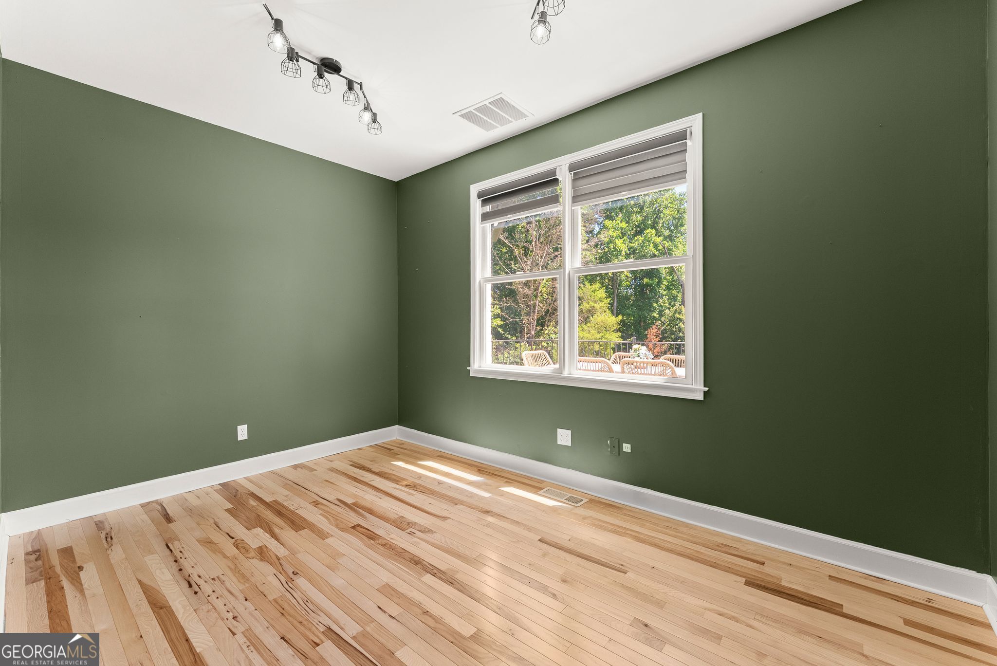 8080 Milford Road Property Photo 24