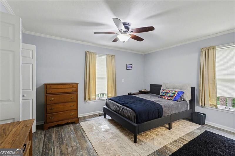 5735 E Ridge Drive Property Photo 4