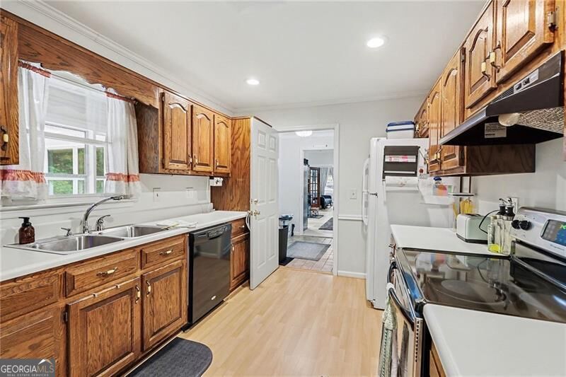 5735 E Ridge Drive Property Photo 5
