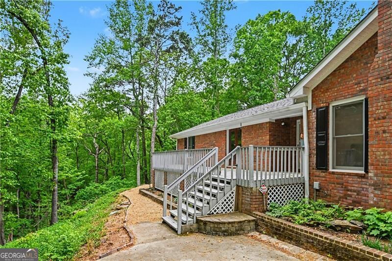 5735 E Ridge Drive Property Photo 7