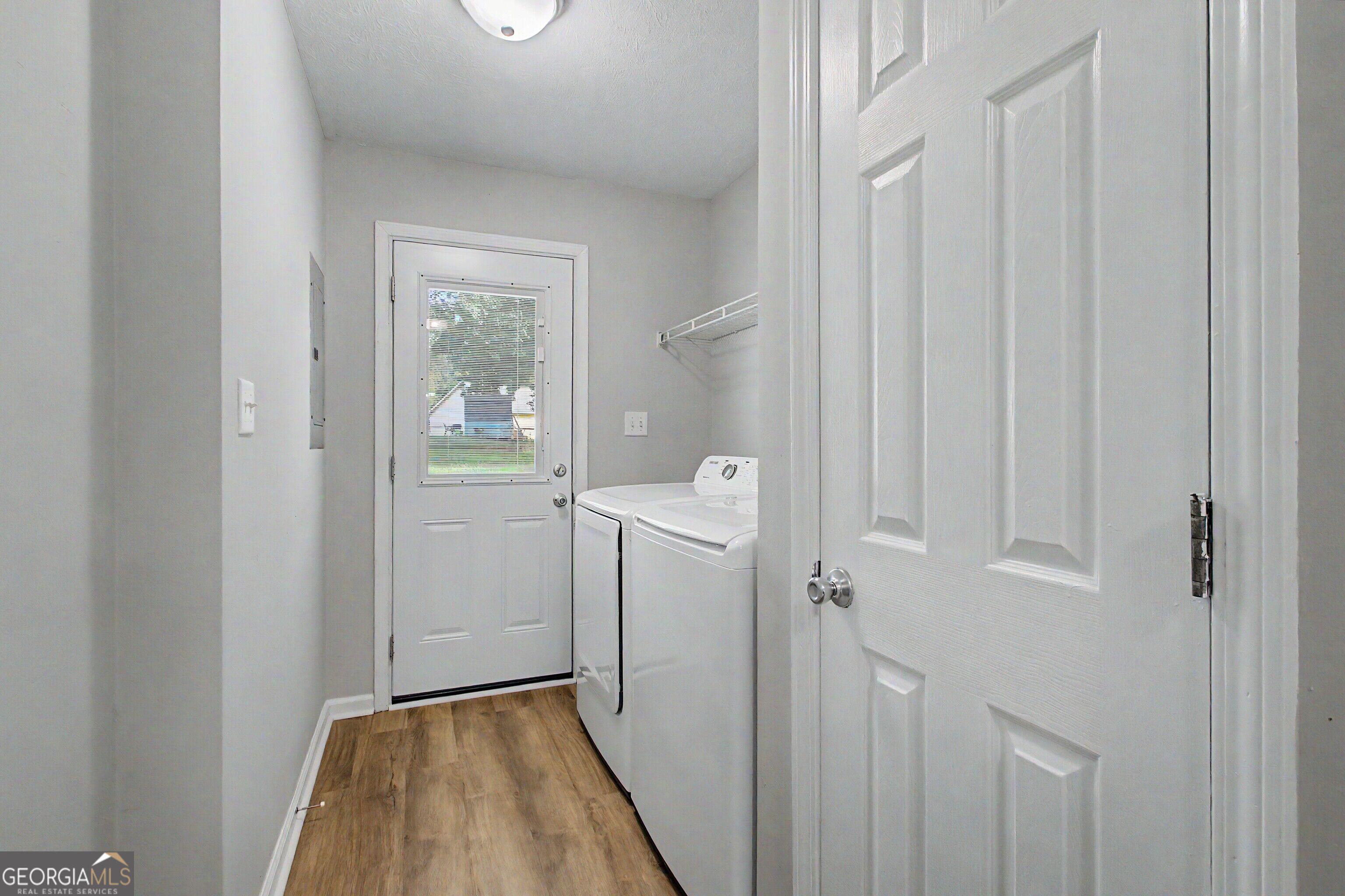 32 Oak Street Property Photo 15