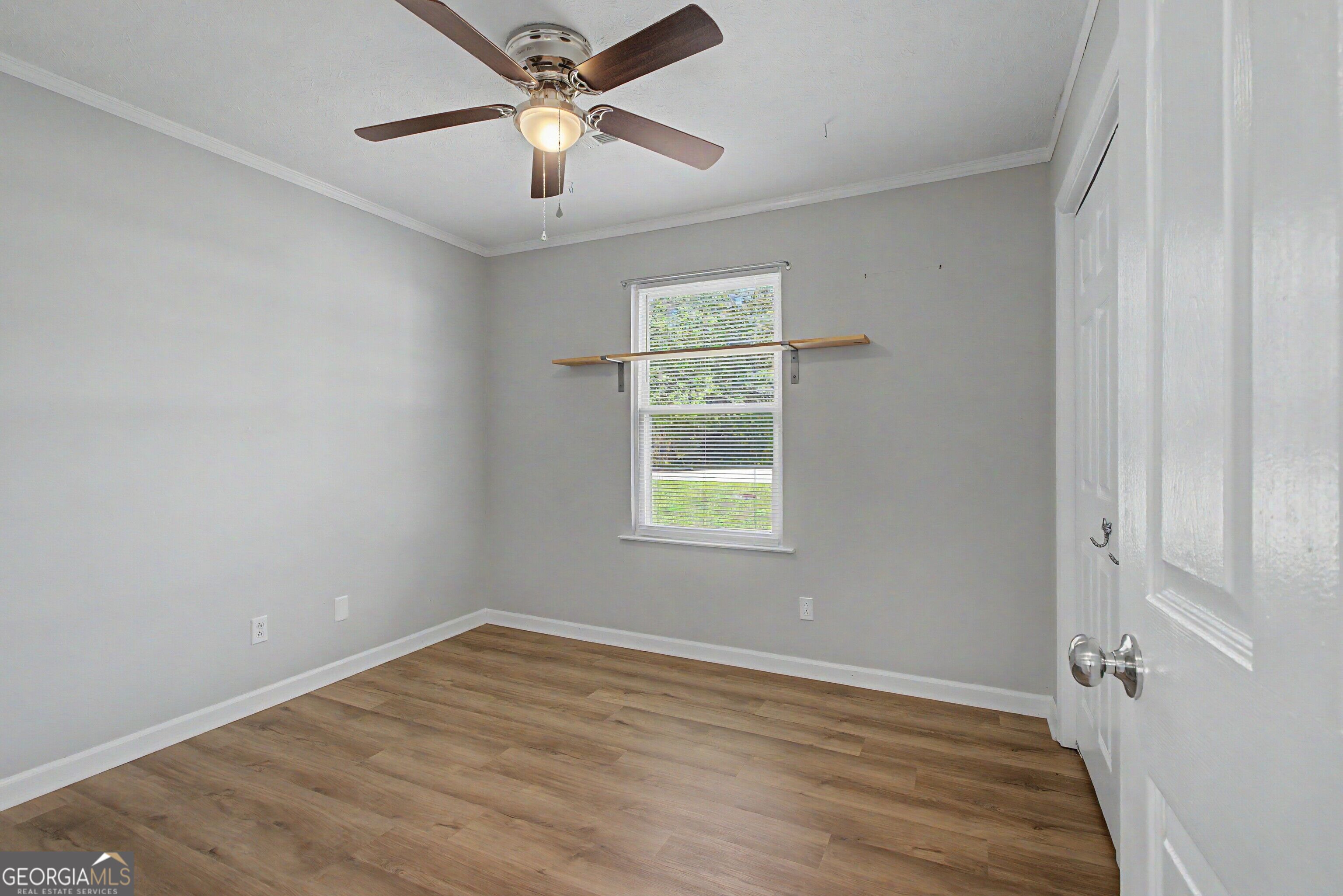 32 Oak Street Property Photo 23