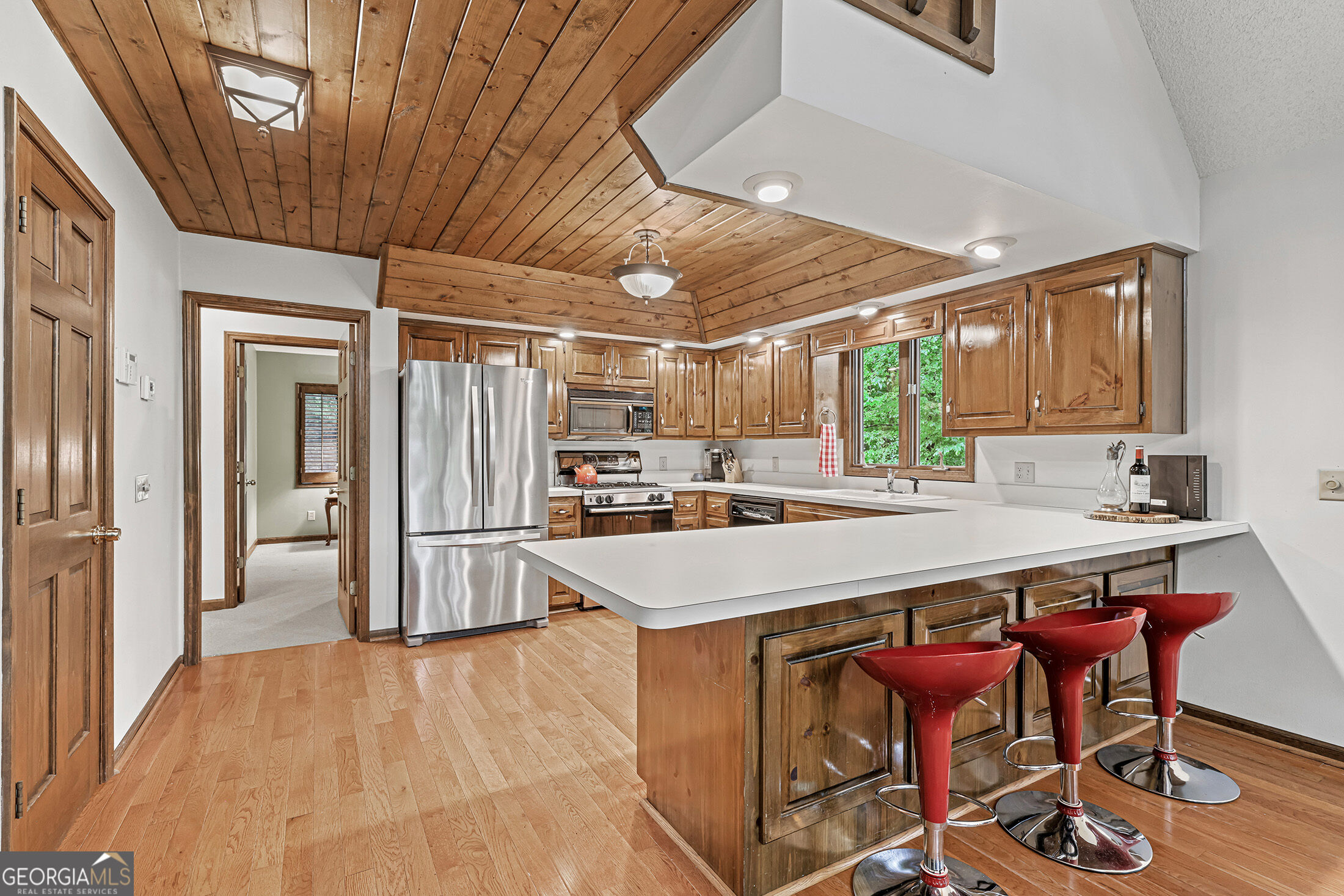 83 Hilltop Circle Property Photo 10