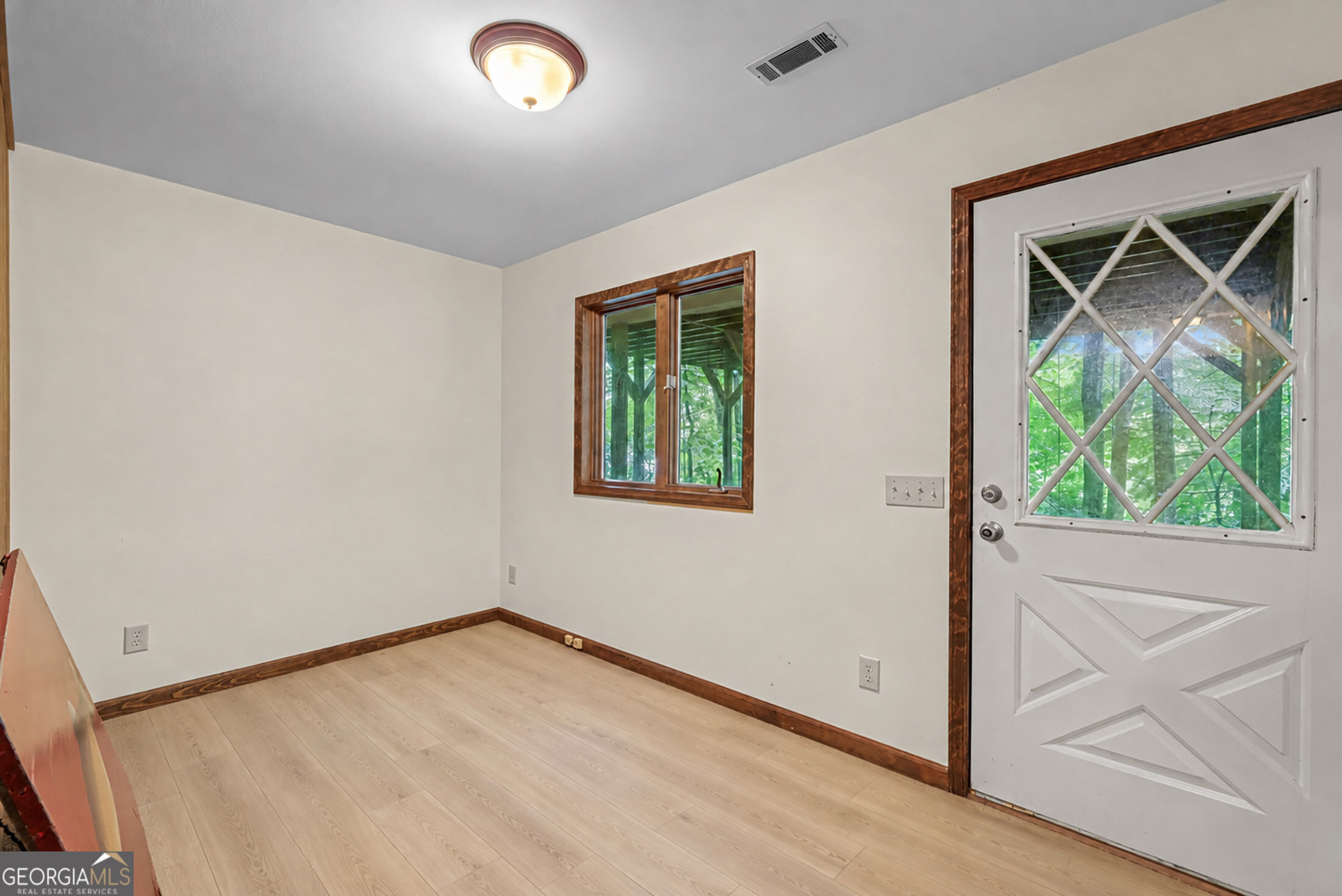 83 Hilltop Circle Property Photo 32