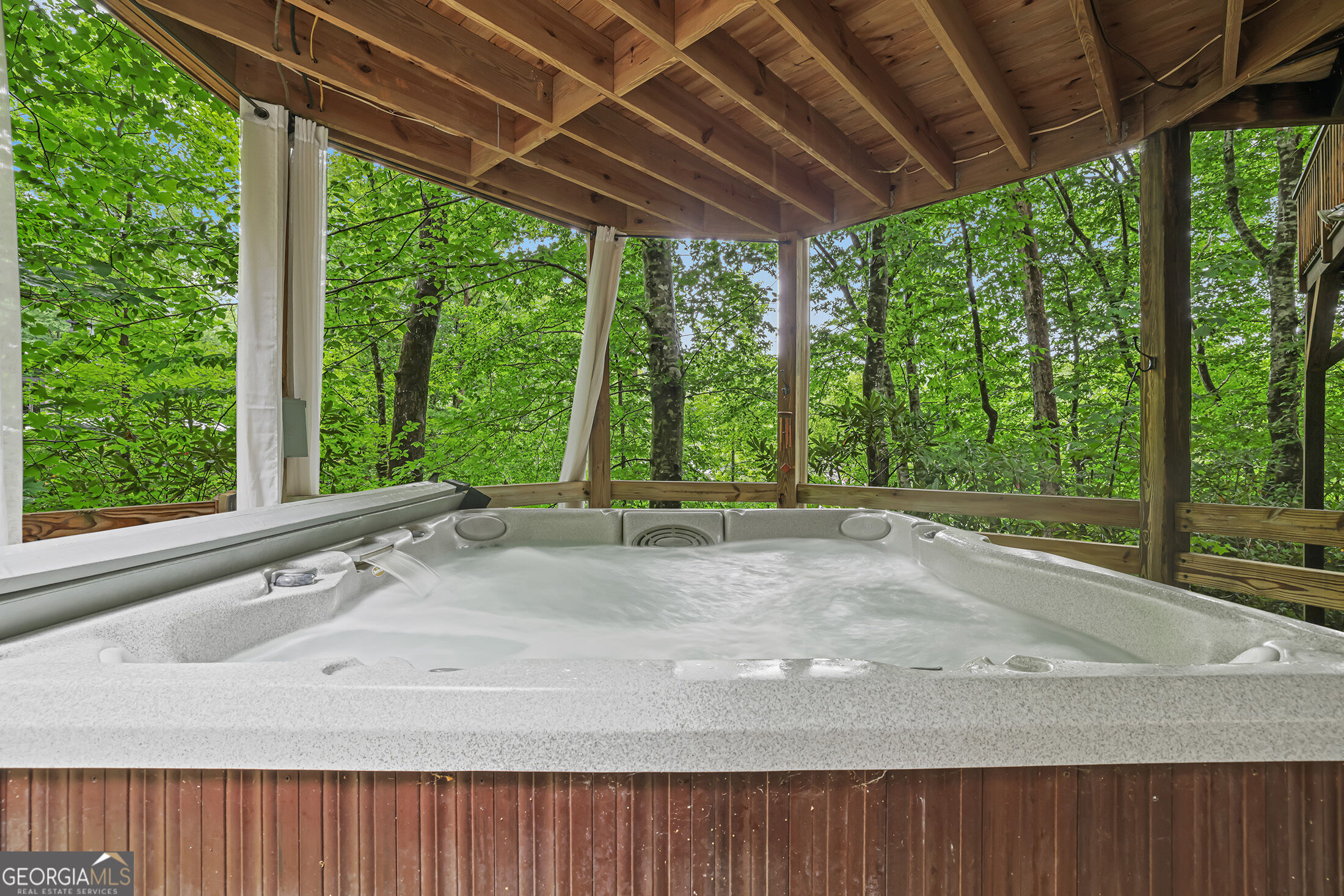 83 Hilltop Circle Property Photo 35