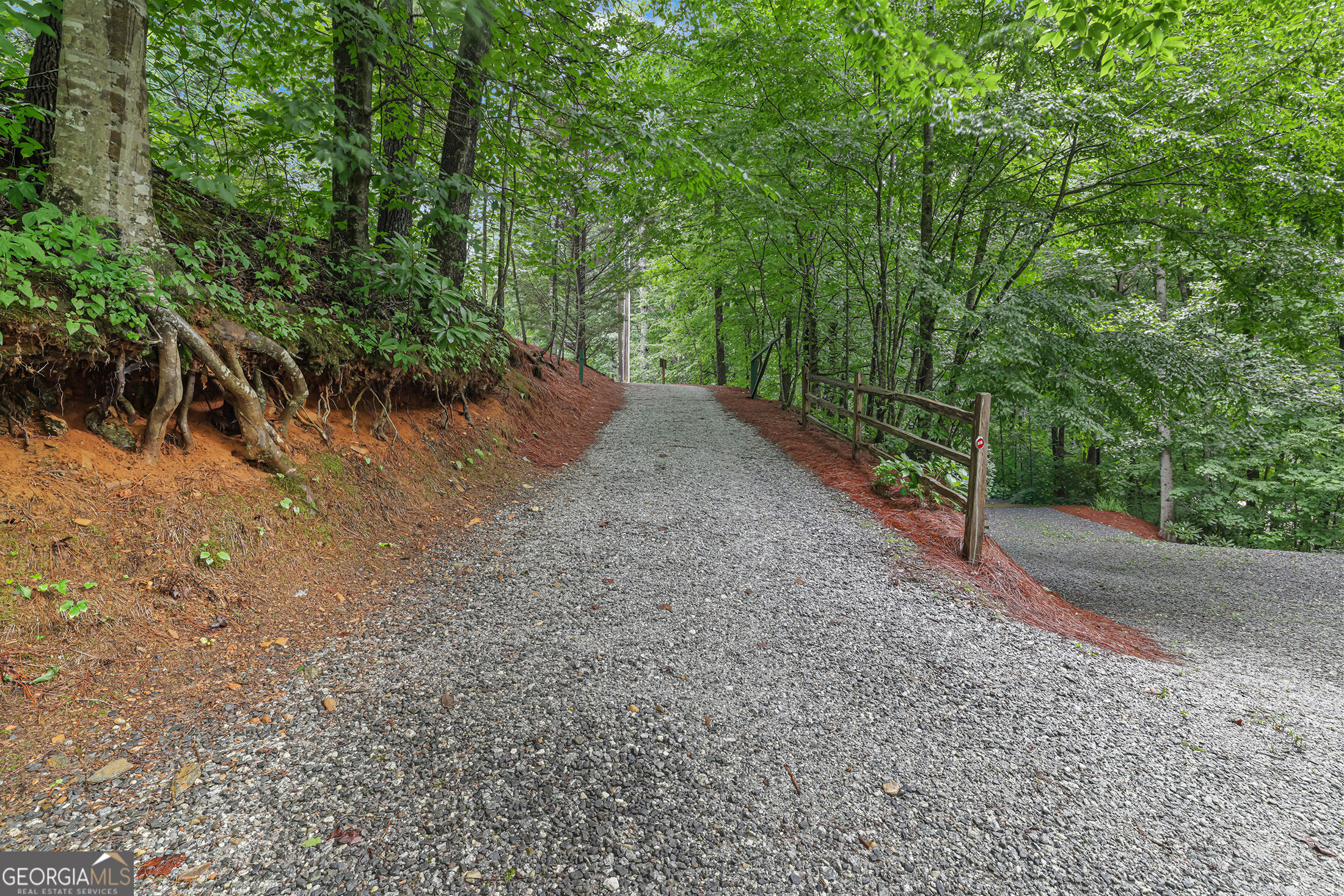 83 Hilltop Circle Property Photo 48