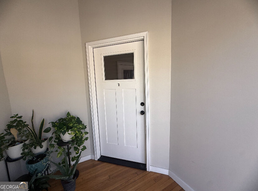 86 S Forest Avenue # D Property Photo 8