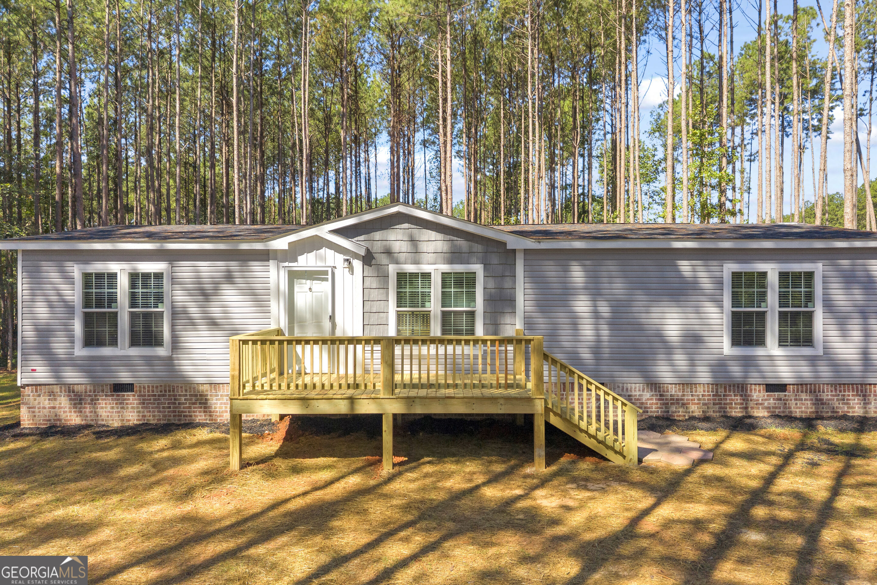 848 Swilling Road Property Photo 1
