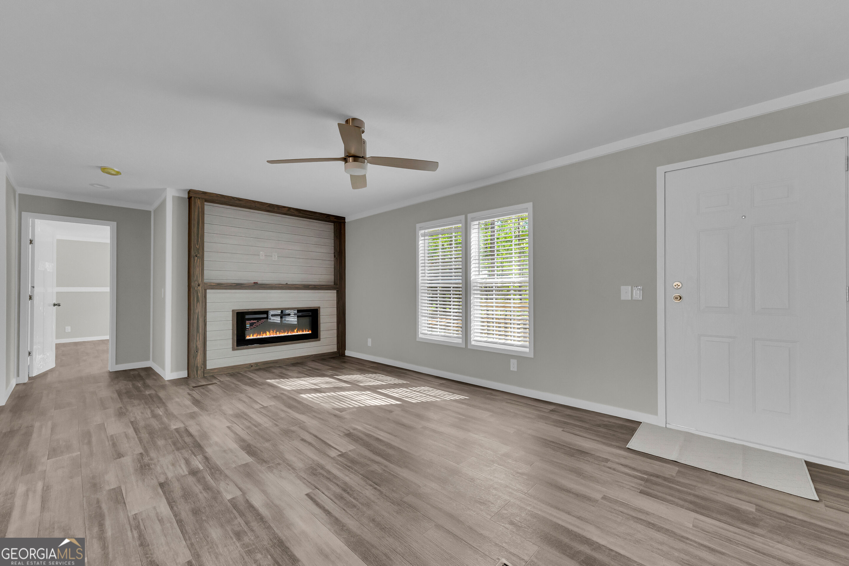 848 Swilling Road Property Photo 7