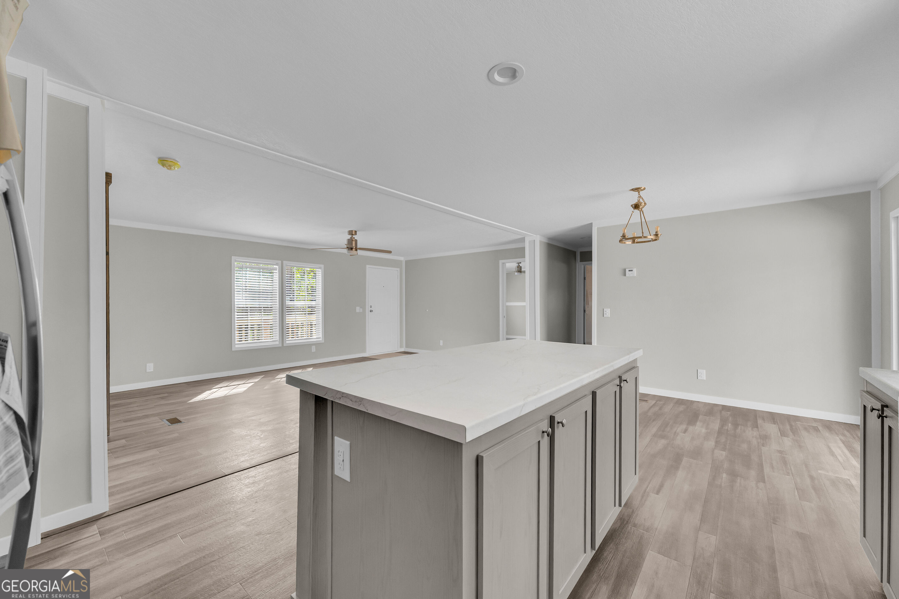 848 Swilling Road Property Photo 15