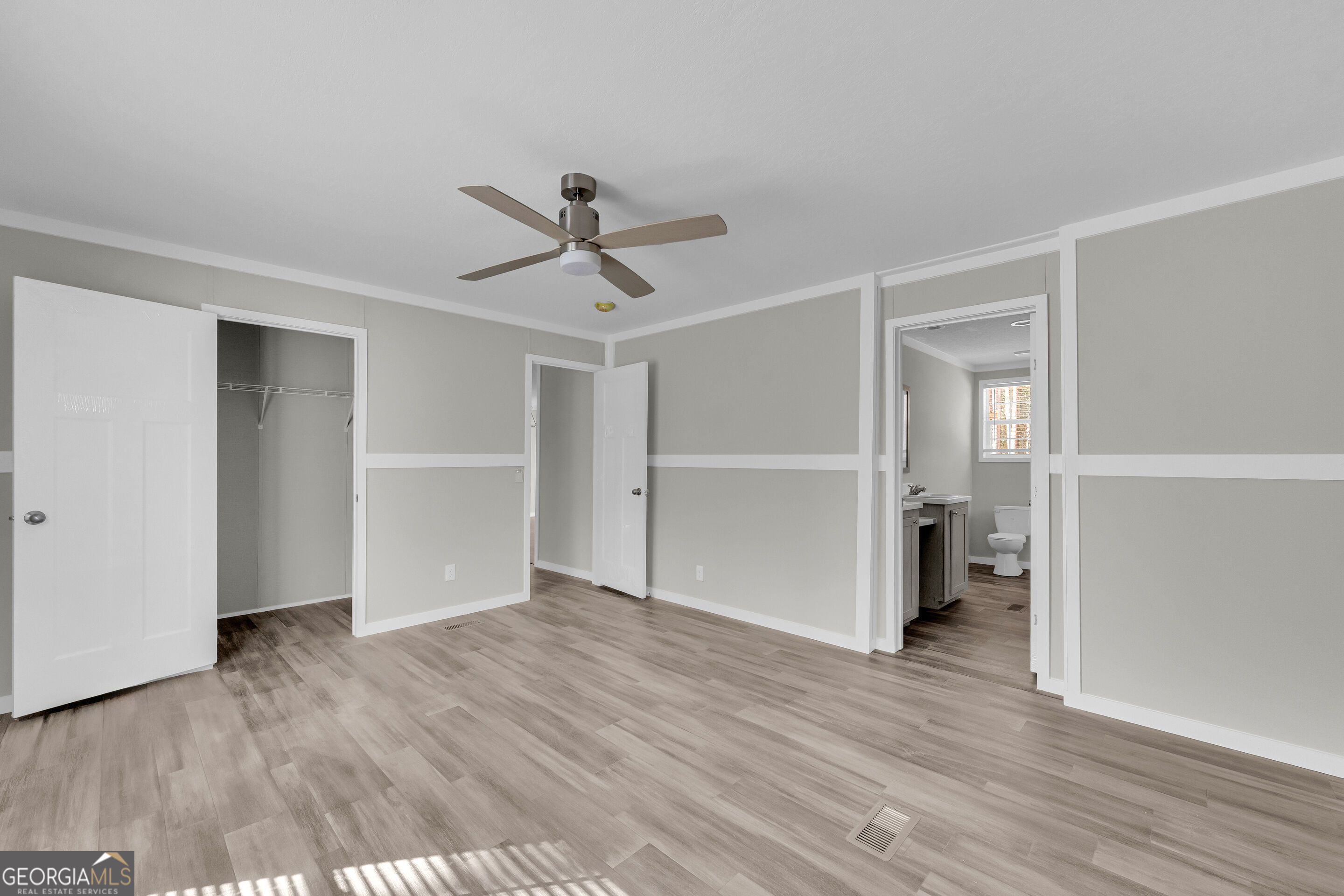 848 Swilling Road Property Photo 20