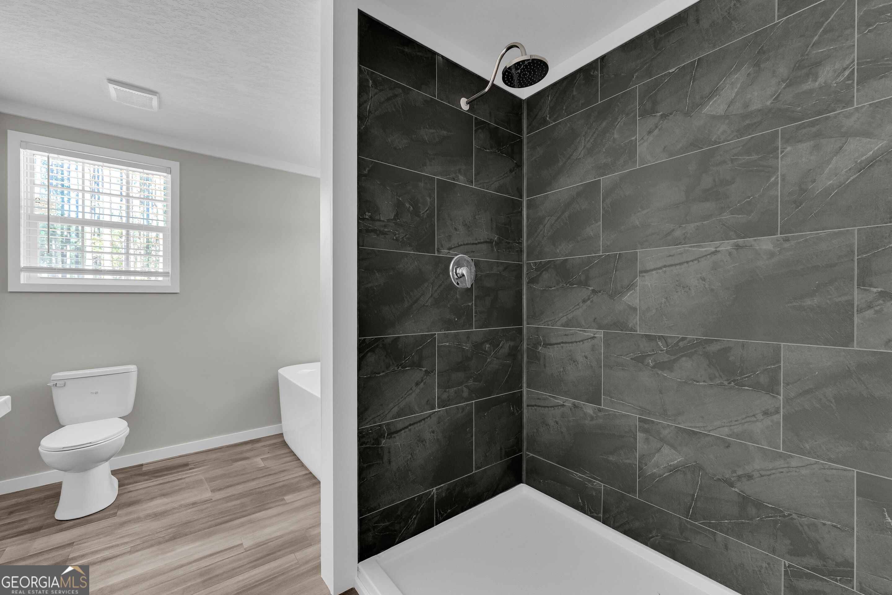 848 Swilling Road Property Photo 22