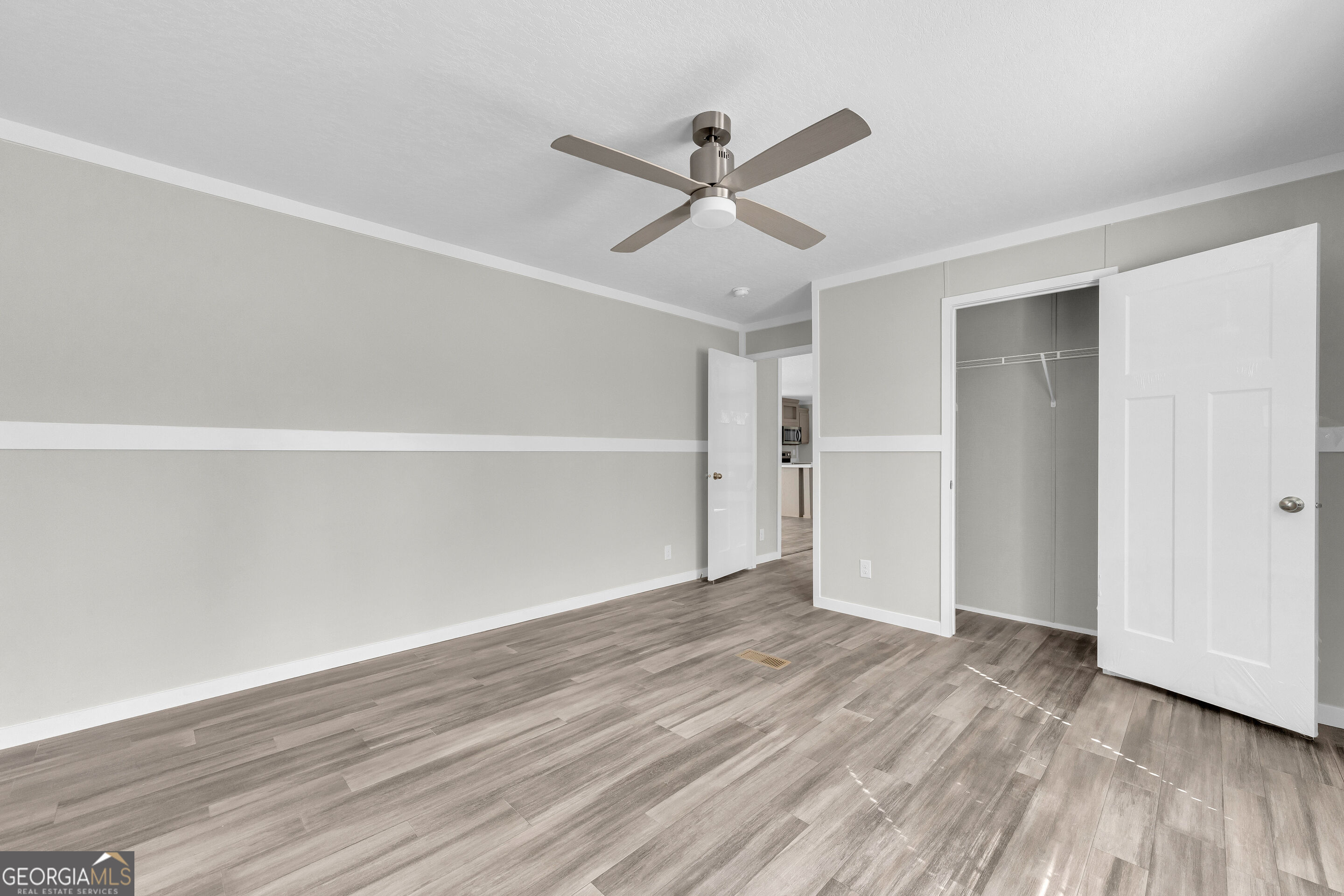 848 Swilling Road Property Photo 25