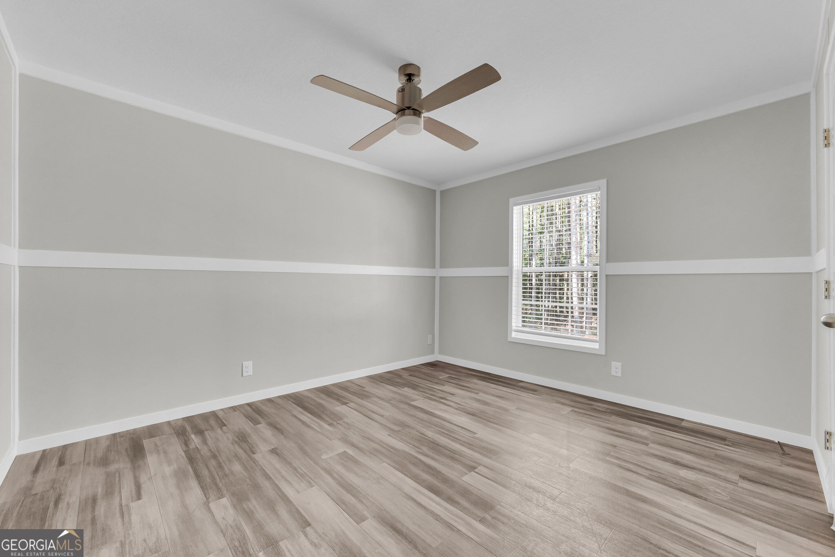 848 Swilling Road Property Photo 26