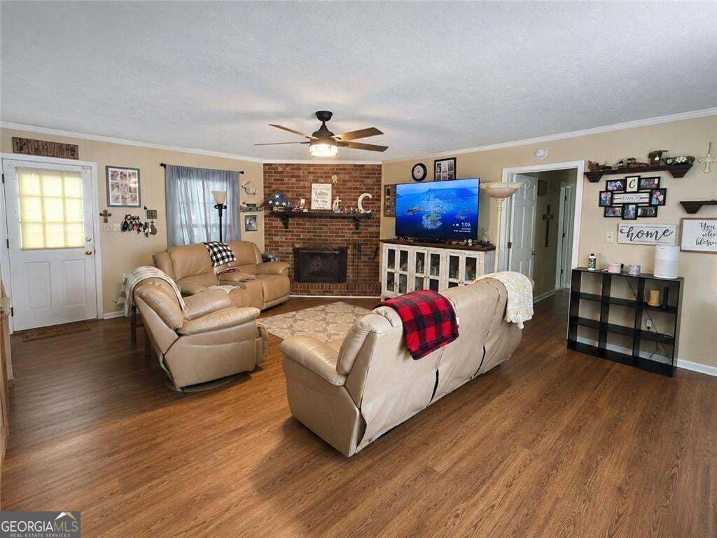 3511 W Surrey Road Property Photo 2