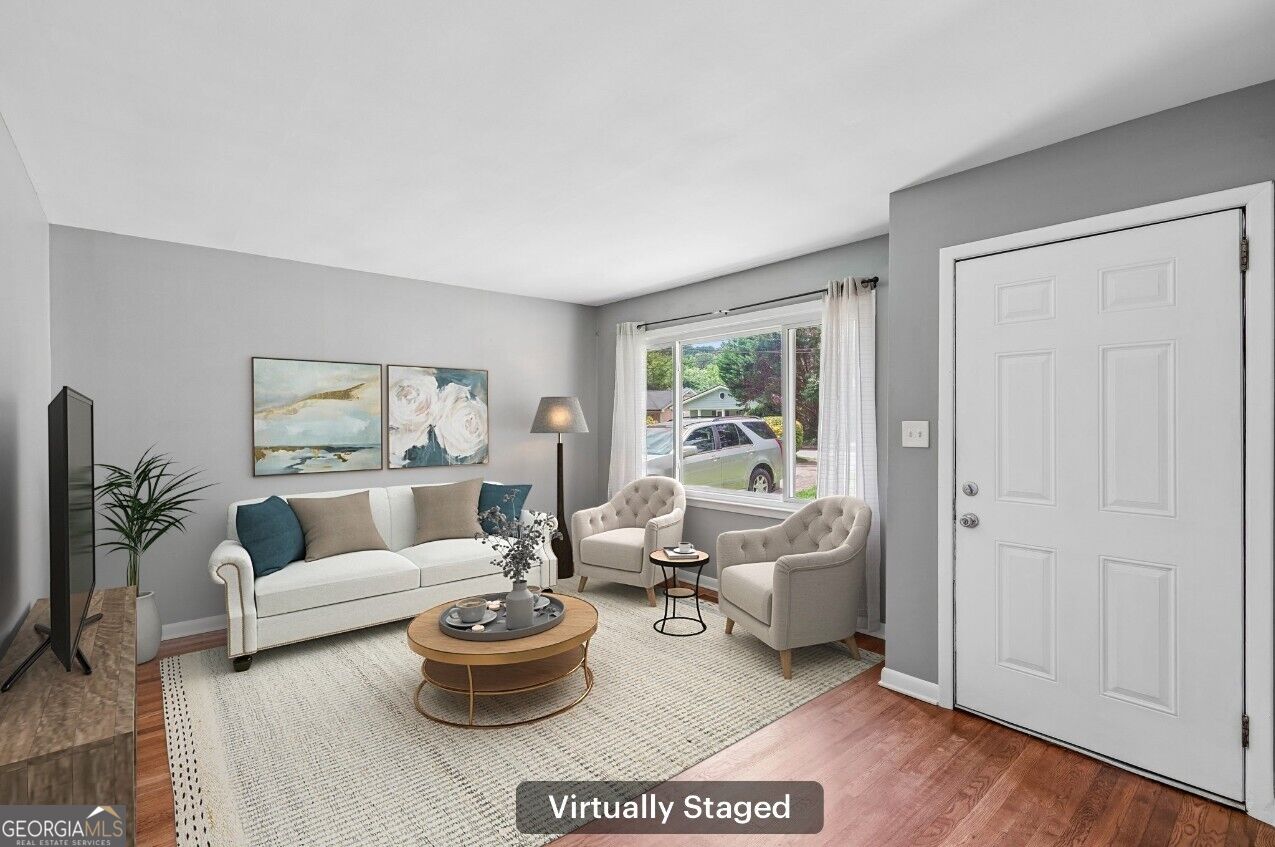 655 Albert Street Nw Property Photo 2